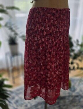 Max Studio Red Floral Smocked Midi Skirt L